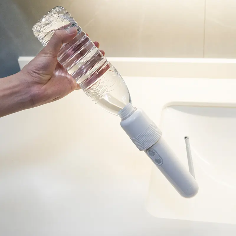 Battery Powered Travel Bidet With Bottle Adapter